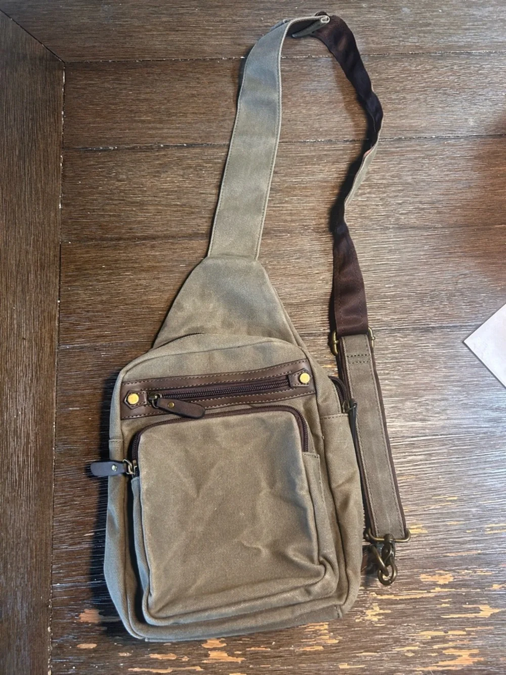 Mutual weave sling bag